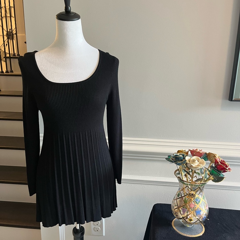 Studio M black scoop knit sweater. New with tag.